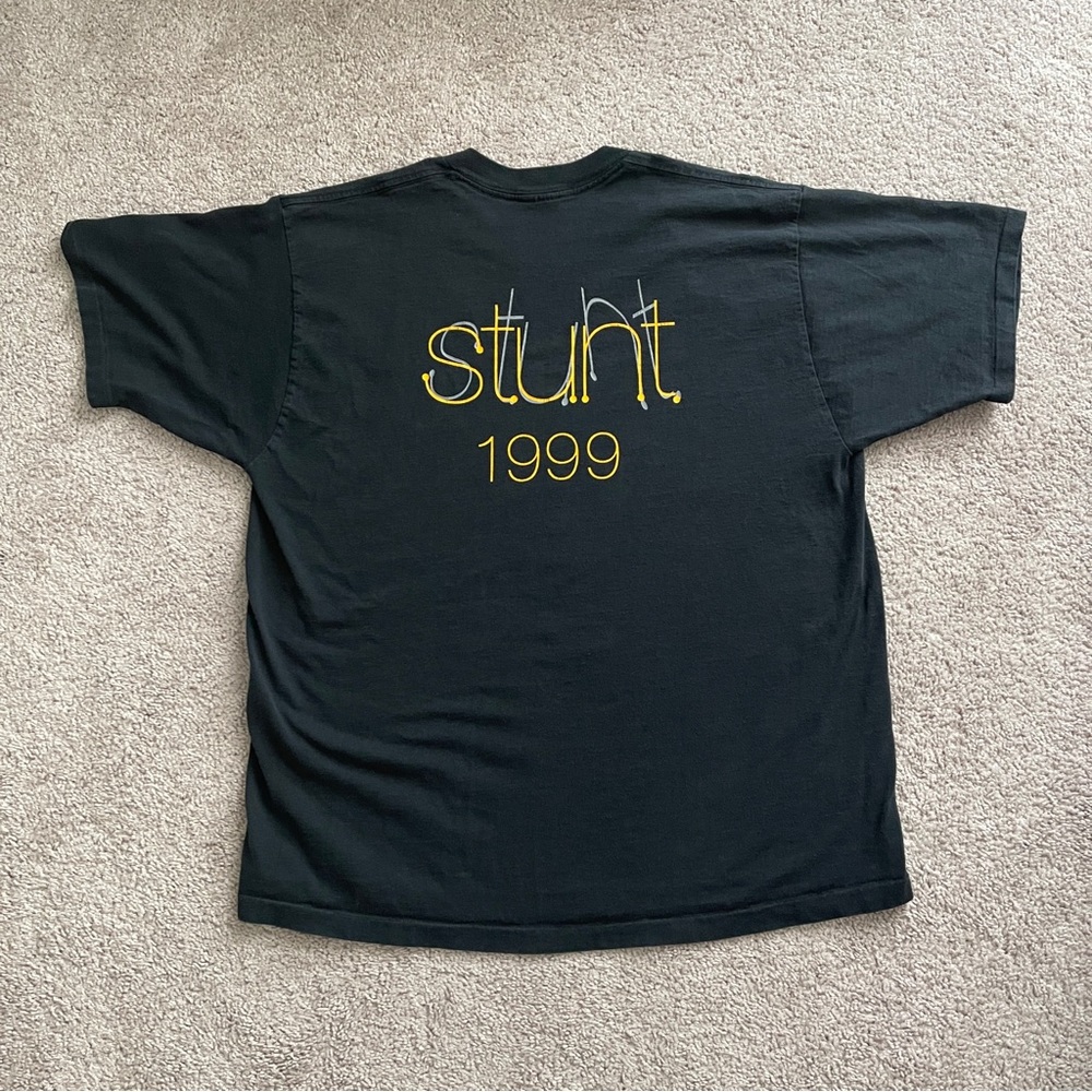 Vintage 90s Barenaked Ladies “Stunt” Tour T-Shirt (1999) / size XL